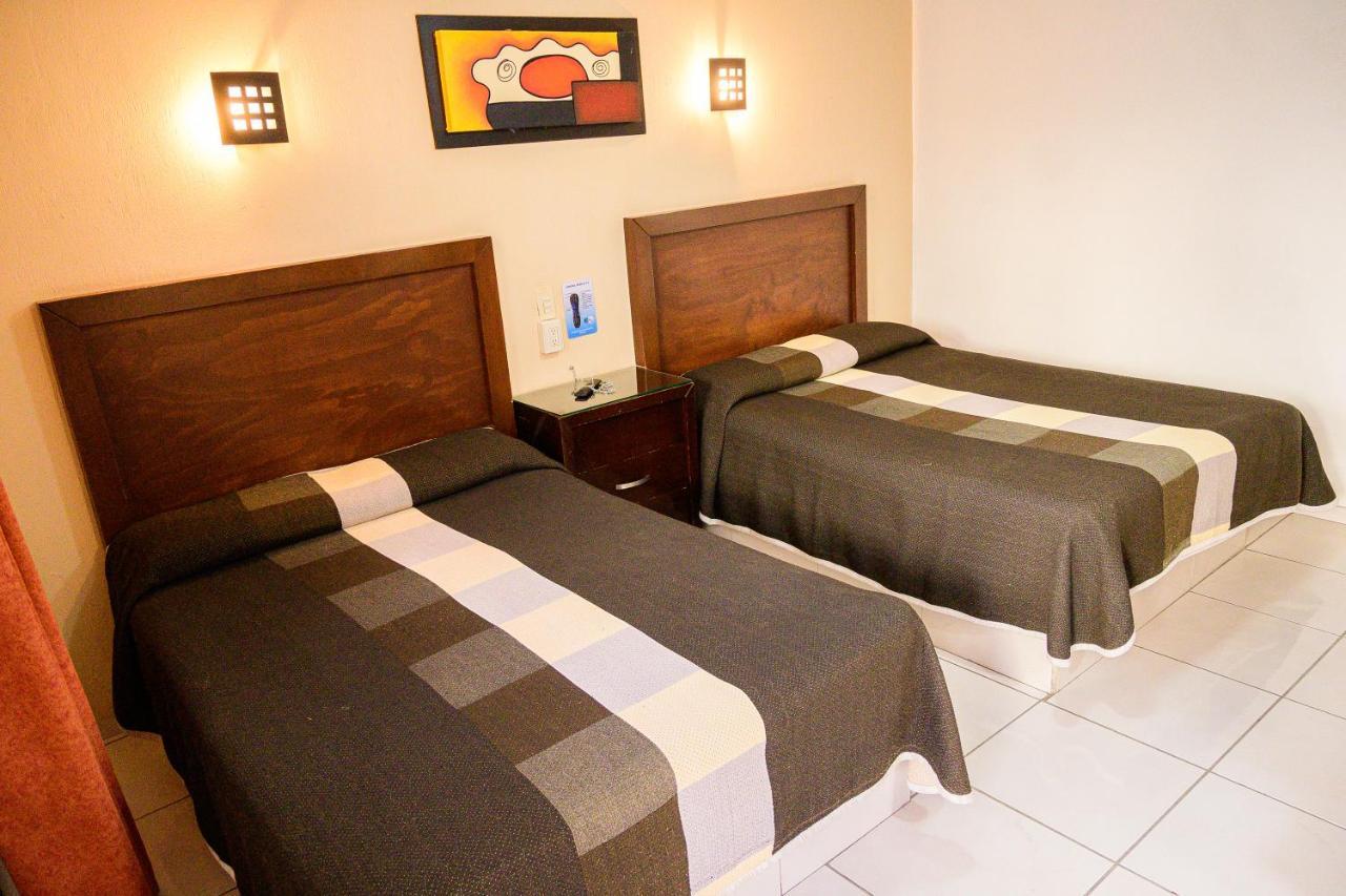 Hotel Acuario En Ocotlan 外观 照片