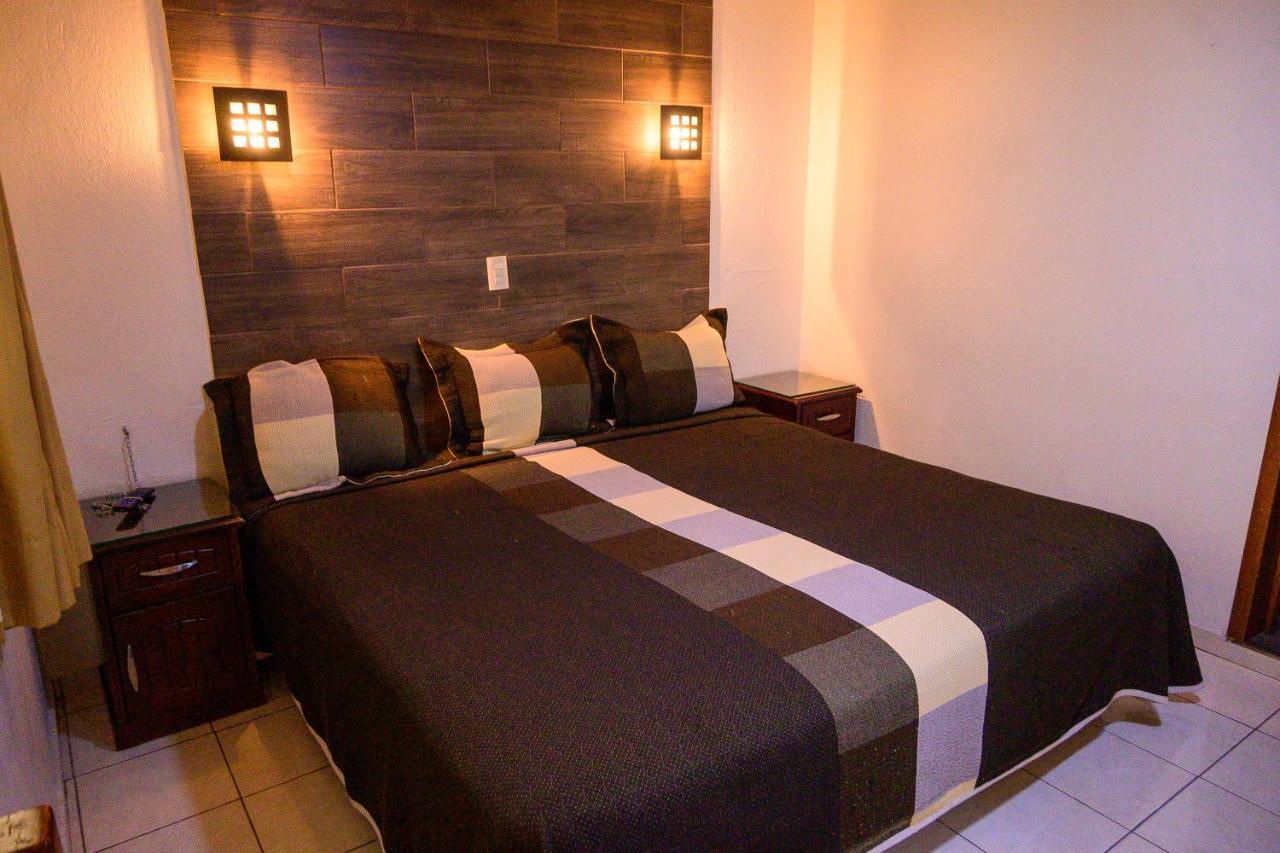 Hotel Acuario En Ocotlan 外观 照片